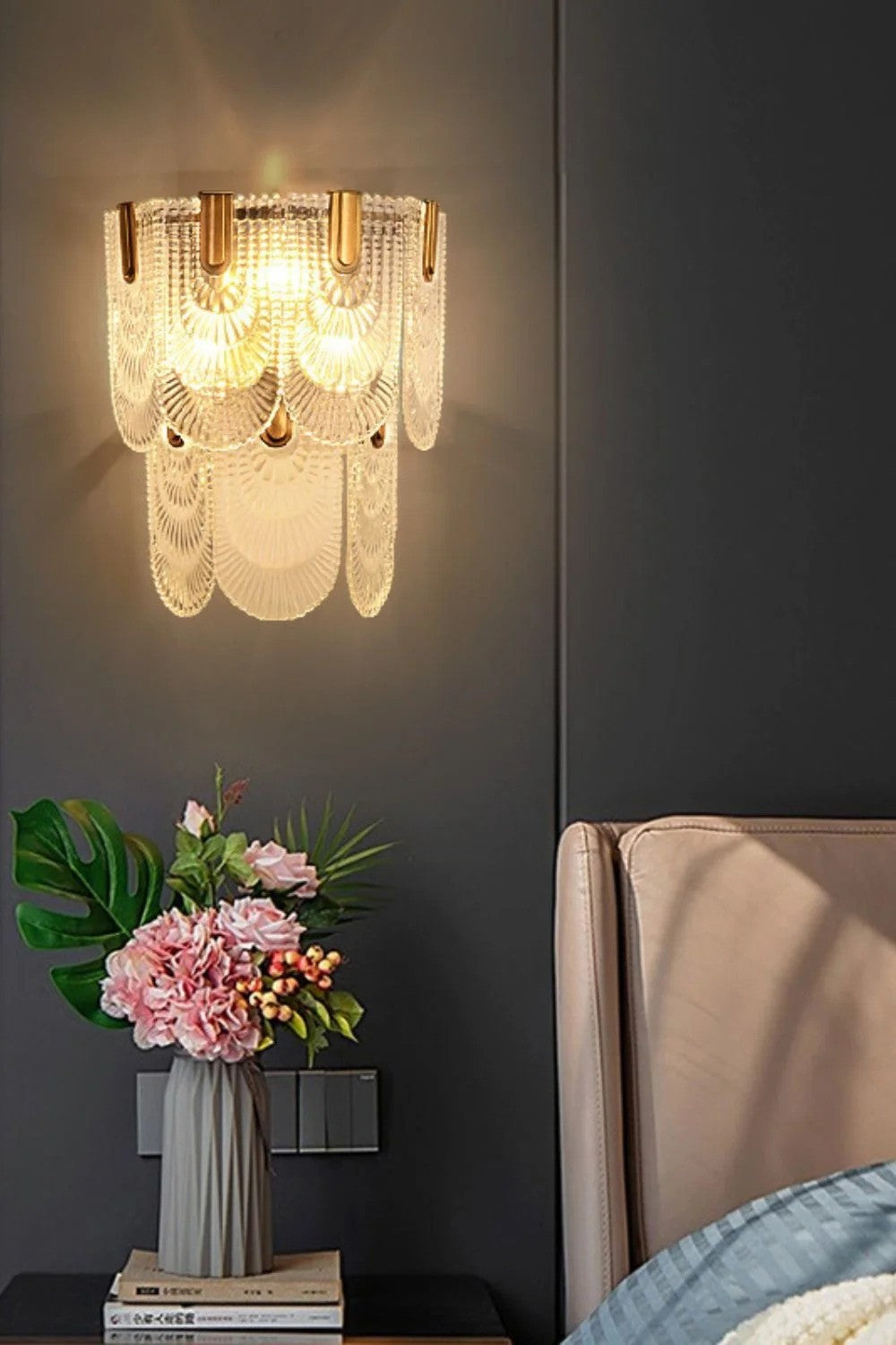 إضاءة حائط مودرن "أوفال" Oval Crystal Wall Sconce