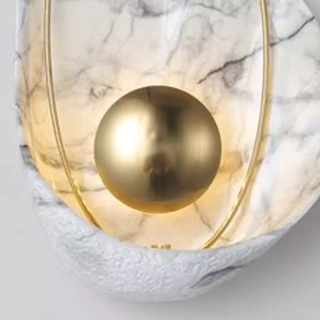 إضاءة حائط ليد مودرن "ريزن راديانس" Resin Radiance Modern LED Wall Sconce