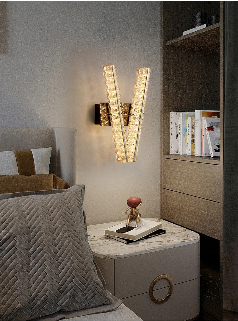 إضاءة حائط مودرن "دانا في" Dna V-Crystal Wall Sconce
